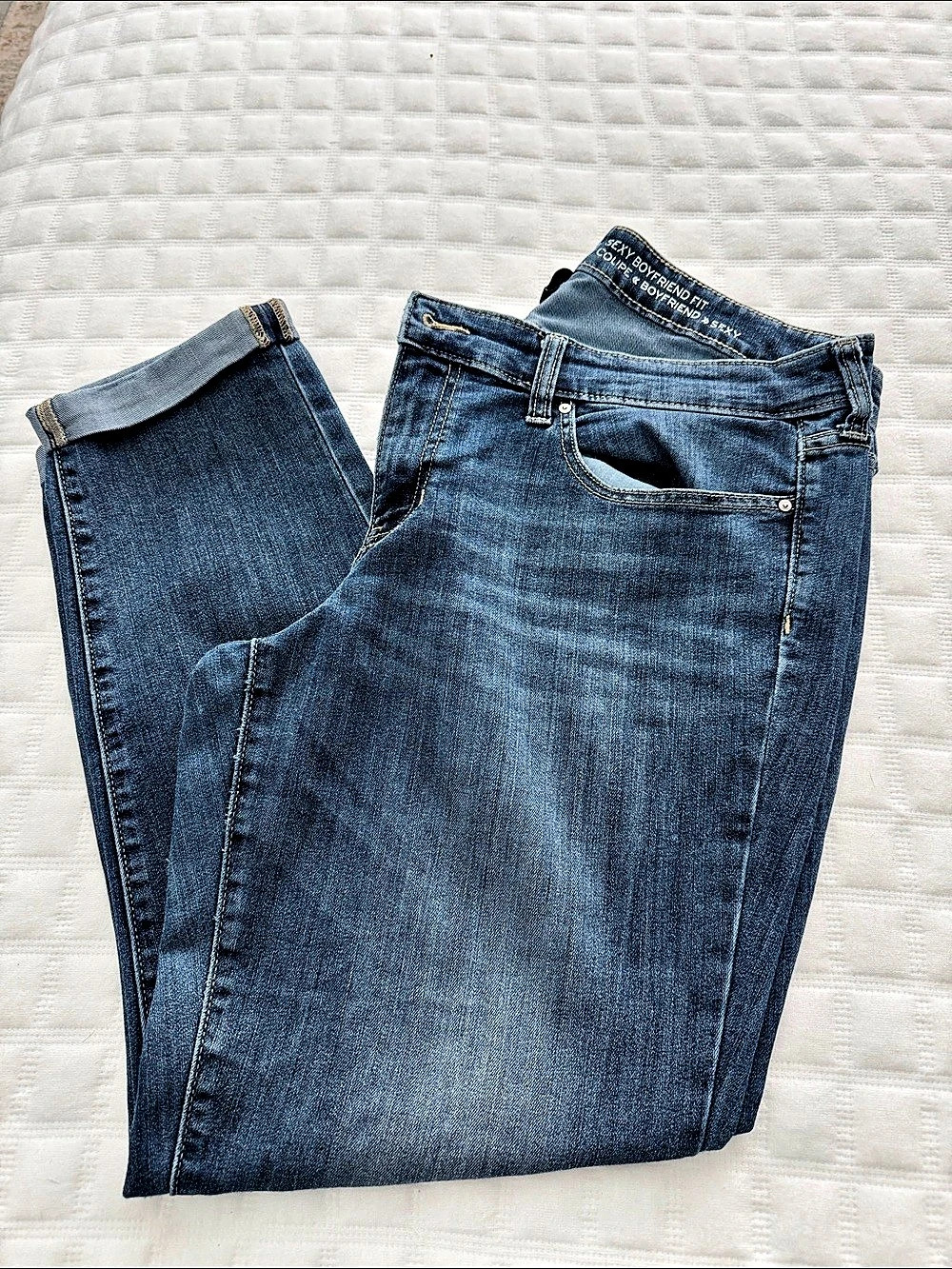 Gap Sexy Boyfriend Fit Boyfriend Jeans in Blue